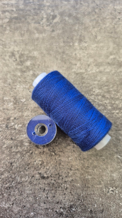 Fil à coudre avec bobine - différentes couleurs